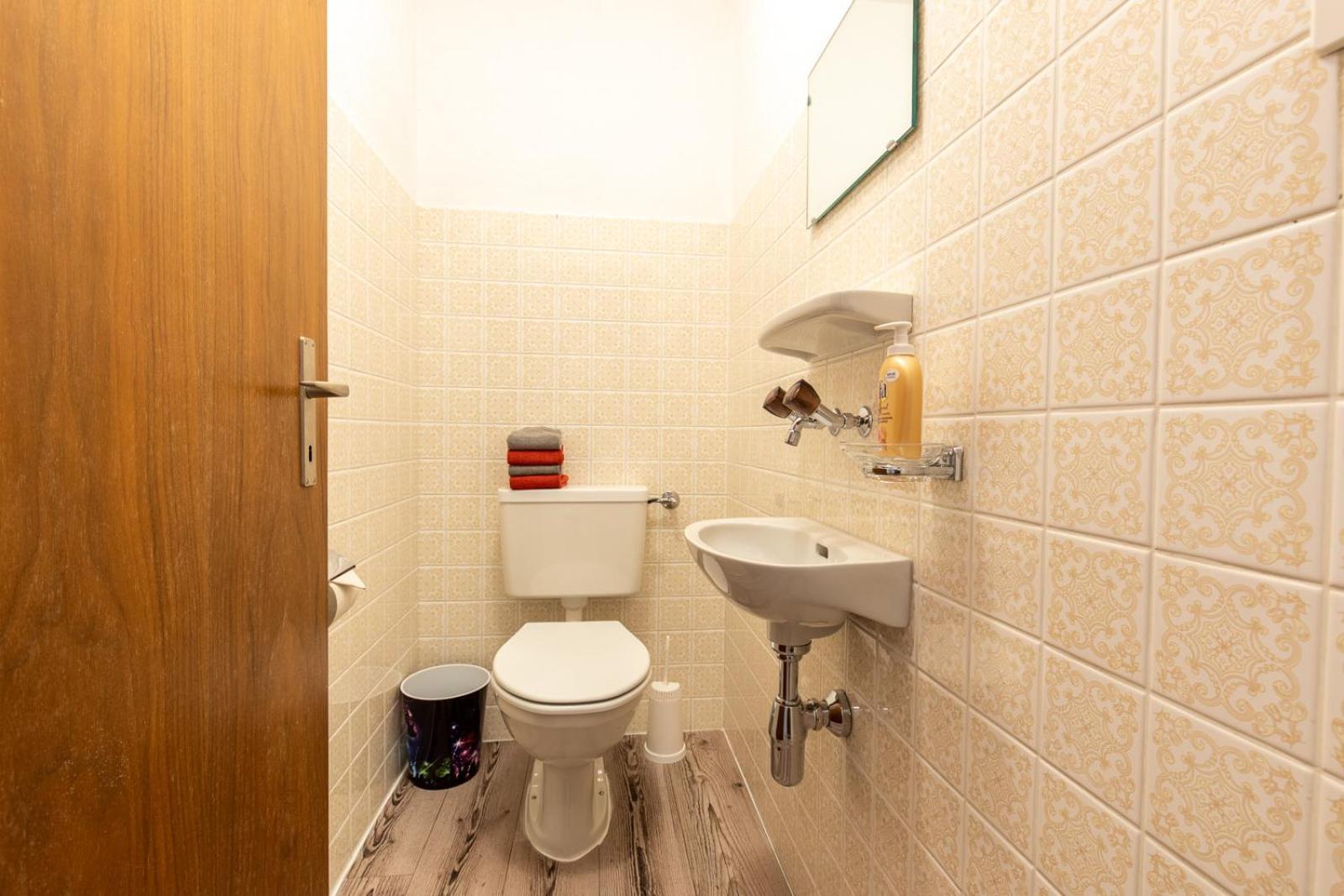Chasa Vista Lischana سكول المظهر الخارجي الصورة